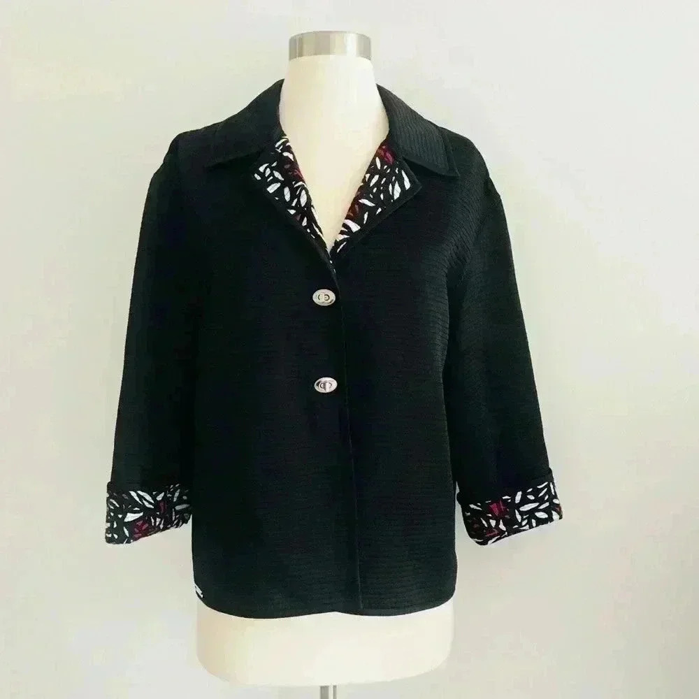 St. John Sport Black Quilted Jacket  Sz S